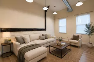 296 Meridian St, Boston, MA 02128 - Photo 3