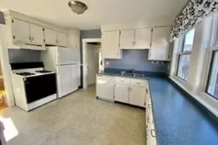 98 Highland Ave, Quincy, MA 02170 - Photo 17