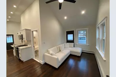 64 Manning St, Holden, MA 01522 - Photo 3