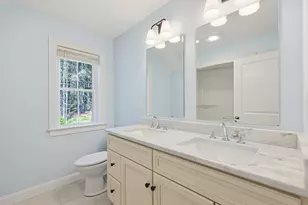 10 Homes Ave, Franklin, MA 02038 - Photo 29