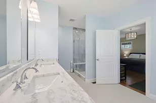 10 Homes Ave, Franklin, MA 02038 - Photo 21