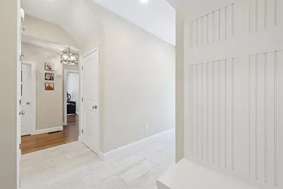 10 Homes Ave, Franklin, MA 02038 - Photo 15