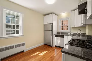 1 Garden Ct, Cambridge, MA 02138 - Photo 5