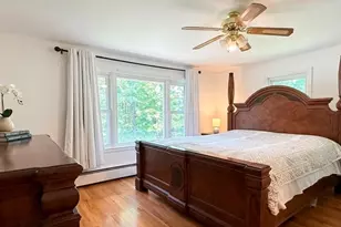 54 Colbert St, Leominster, MA 01453 - Photo 9