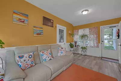54 Colbert St, Leominster, MA 01453 - Photo 25