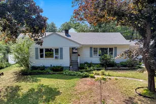 54 Colbert St, Leominster, MA 01453 - Photo 3