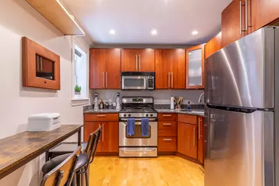 52 Cooper St. #1, Boston, MA 02113 - Photo 5