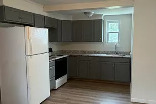 13 Ives, Blackstone, MA 01504 - Photo 3