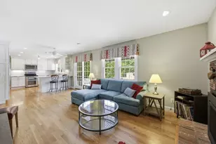 33 Kimberly Dr, South Hadley, MA 01075 - Photo 9