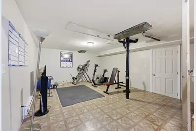 33 Kimberly Dr, South Hadley, MA 01075 - Photo 29