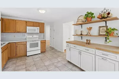 15 Pine Grove Rd, Westford, MA 01886 - Photo 11
