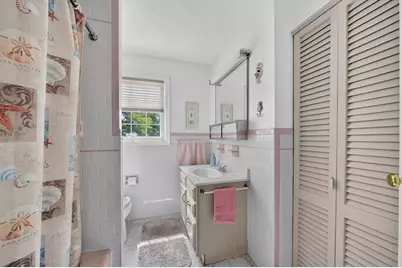 22 Evelyn St., New Bedford, MA 02745 - Photo 31