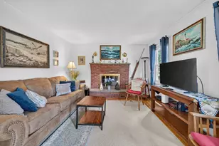 22 Evelyn St, New Bedford, MA 02745 - Photo 11
