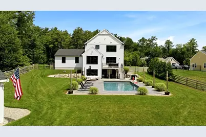 3 Trinity Cir, Bridgewater, MA 02324 - Photo 7