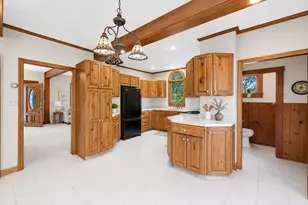 594 Slocum Rd, Dartmouth, MA 02747 - Photo 15