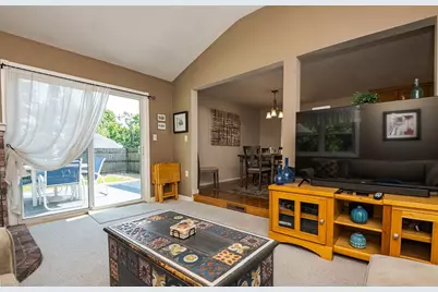 47 Sharon Rd, Hamilton, MA 01982 - Photo 25