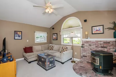 47 Sharon Rd, Hamilton, MA 01982 - Photo 23