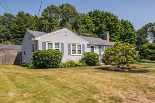 47 Sharon Rd, Hamilton, MA 01982 - Photo 3