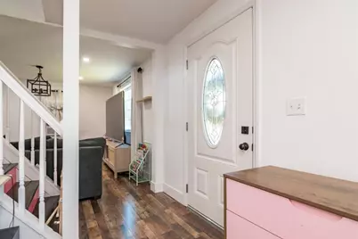 379 Roosevelt Ave, Springfield, MA 01118 - Photo 17