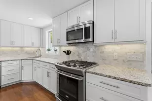 1 Daisy Ln, Tyngsborough, MA 01879 - Photo 9