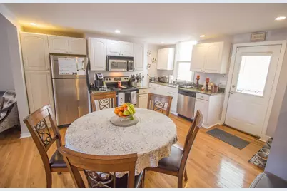 58 Marion St #N/A, Boston, MA 02128 - Photo 5