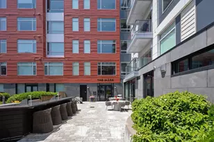99 Sumner St, Boston, MA 02128 - Photo 31