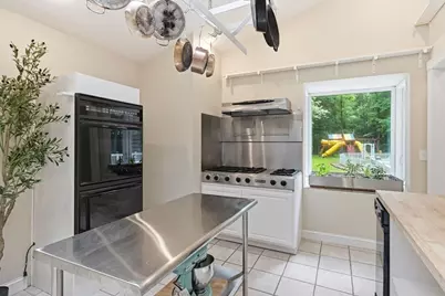 4 Iroquois Ln, Wilbraham, MA 01095 - Photo 23