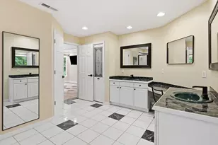 4 Iroquois Ln, Wilbraham, MA 01095 - Photo 33