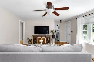 314 Pleasant St, Franklin, MA 02038 - Photo 11