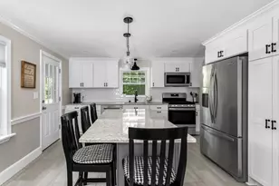 314 Pleasant St, Franklin, MA 02038 - Photo 17