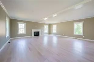 121 Valerie Run, Northbridge, MA 01534 - Photo 17