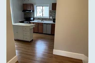 460 E 3rd #1, Boston, MA 02127 - Photo 3