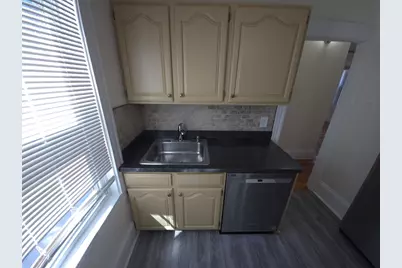 70 Leonard St #70, Dedham, MA 02026 - Photo 5