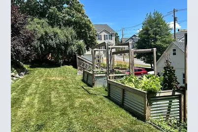 78 Upland St, Worcester, MA 01604 - Photo 23