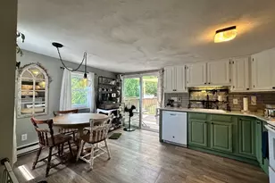 78 Upland St, Worcester, MA 01604 - Photo 11