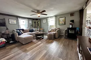 78 Upland St, Worcester, MA 01604 - Photo 13