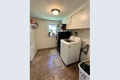 78 Upland St, Worcester, MA 01604 - Photo 9