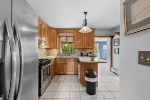 20 Kane St, Fairhaven, MA 02719 - Photo 17