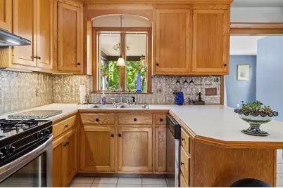 20 Kane Street, Fairhaven, MA 02719 - Photo 15