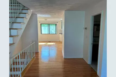 39 Pebble Pl #39, Malden, MA 02148 - Photo 5