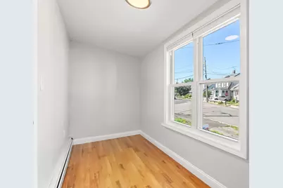 334 E Squantum St, Quincy, MA 02171 - Photo 13