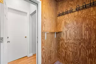 334 E Squantum St, Quincy, MA 02171 - Photo 21