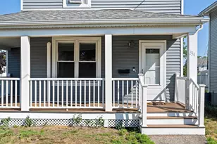 334 E Squantum St, Quincy, MA 02171 - Photo 5