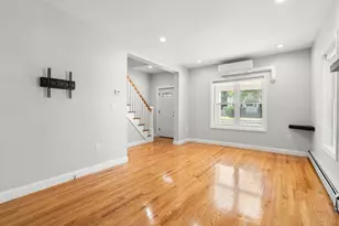 334 E Squantum St, Quincy, MA 02171 - Photo 15