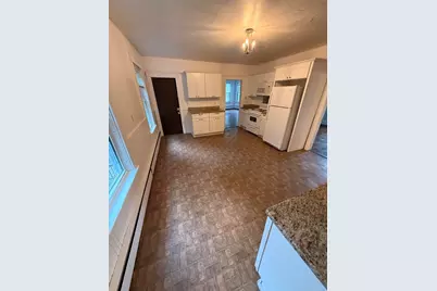 105 Grant St, Gardner, MA 01440 - Photo 7