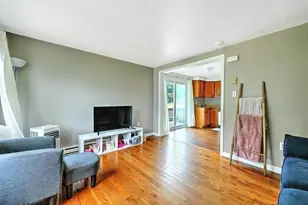 52 Nancy, Providence, RI 02909 - Photo 3