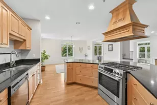 10 Northwood Dr, Sudbury, MA 01776 - Photo 3