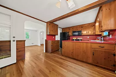 32 Greenlodge St, Dedham, MA 02026 - Photo 9