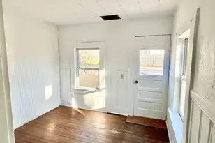 26 Winthrop Ave, Oak Bluffs, MA 02557 - Photo 15
