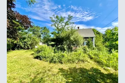 26 Winthrop Ave, Oak Bluffs, MA 02557 - Photo 3